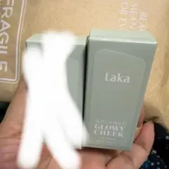 Laka SUN SHIELD GLOWY CHEEK シエナのサムネイル