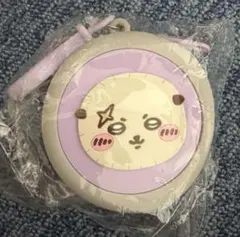 ちいかわ　まんまるミニシリコンポーチ