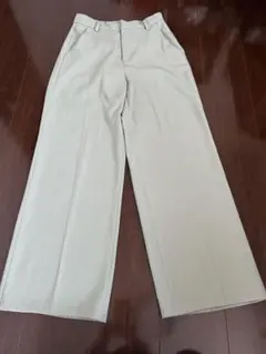 ミントグリーン　ワイドレッグ スラックス　グレイル