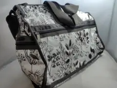 LeSportsac レスポートサック 草花柄ボストンバッグ 中型