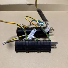 電源　変換コネクタ 3ピン　2ピン