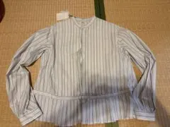 45R 180番三子のタックブラウスのサムネイル