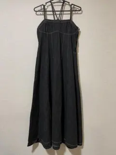 【本日7/7まで値下げ中】oneway ブラックデニムキャミワンピースのサムネイル