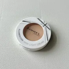 廃盤●RIMMEL イルミナイザー ハイライトクリーム 001 ベージュのサムネイル