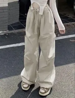 DAZY ポケット付ウィメンズスーパーワイドレッグローライズパンツ カーゴパンツ
