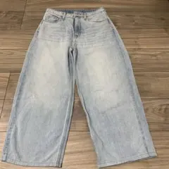 Ｈ＆Ｍ　バレルレッグデニムパンツ