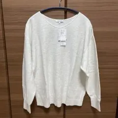 新品 スッキレイVネックプルオーバー オートミール M