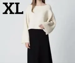 【新品】UNIQLO　ラムクロップドセーター