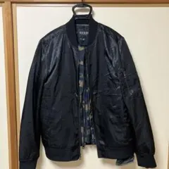GUESS MA-1ジャケット Mサイズ ブラック 迷彩柄