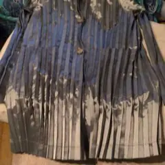 美品❣️スペッチオ❣️光沢シルバー プリーツ ノーカラージャケット　男女共用