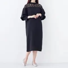 merlot plus レースデコルテふんわり袖ワンピース