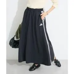 アディダス（adidas）AEROREADY WMH 3S KN スカートxs