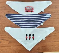 JoJoロンドンバス・衛兵デザインのスタイ3点セット