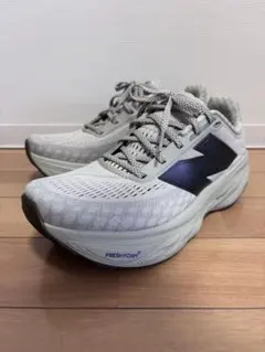 H*o様 KEEN ランニングシューズ 27cm - メルカリ