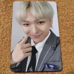 Item thumbnail for item 7b6ab3bc-0b05-45b5-ba3c-5dec5bbd6720