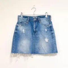 Item thumbnail for item a918d6bc-d3e3-4682-85a5-92f4eb041061