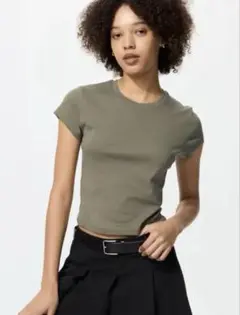 UNIQLOユニクロ ミニTシャツ半袖クルーネック レディースMサイズ オリーブ