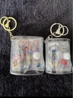 おすそ分けミニシール帳　２点　ディズニー・たまごっち・サンリオ・あわわちゃんなど