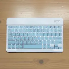 新品未使用　Bluetooth キーボード　ブルー　Type-C