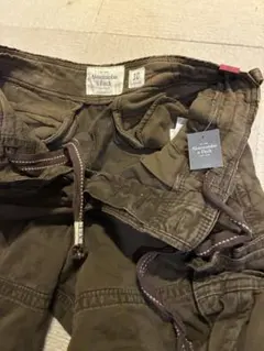 新品未使用品 Abercrombie & Fitch カーゴハーフパンツ 30