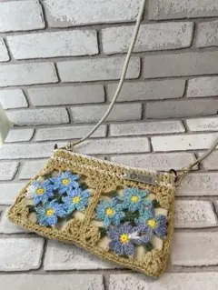 【ハンドメイド】花モチーフ編み☆グラニースクエア☆ポシェット☆(0514)