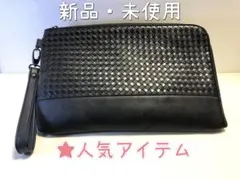 【ほぼ新品】 イントレチャート クラッチバッグ セカンドバッグ メンズ ブラック