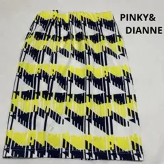 ピンキーアンドダイアン　PINKY& スリット入りタイトスカート 黄色紺色　派手