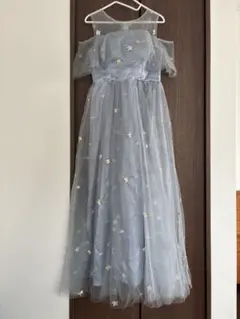 《値下げ》オフショルダー刺繍ドレス ライトブルー