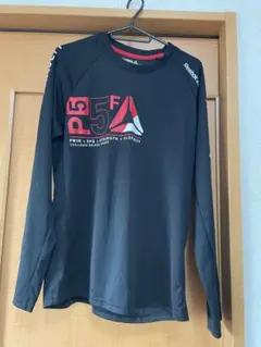 ロングティーシャツ