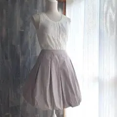 TO BE CHIC 新品同様 ふんわりスカート ボックスプリーツ 裾バルーン