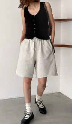 キャナルジーン ブラウンショートパンツ ベルト付き - メルカリ