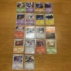 ポケカ まとめ売り18枚（ギラティナLV.70 / ミュウツーLV.X / 他）のサムネイル