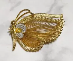 豪華❣️ブローチ　蝶　ハンドメイドアクセサリーパーツ　自作リユース再利用