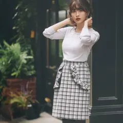 トッコクローゼット 小嶋陽菜さん着用 アイボリー