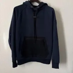On / Pull Over Hoodie