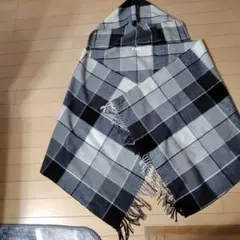 a.v.v フード付きチェック柄ストール グレー系