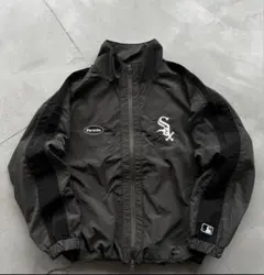 Perushu × MLB スタンドネックナイロンブルゾン