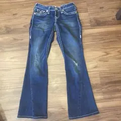 Item thumbnail for item 324aeb06-e7b4-41fd-a30c-0bb571bd5819