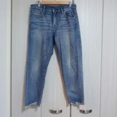 ユニクロ　フリンジ裾 　ダメージ　ストレートデニム