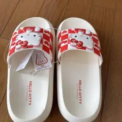 ハローキティ厚底サンダル