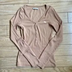 Abercrombie & Fitch ヘンリーネック Vネック 長袖Tシャツ