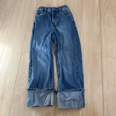 Item thumbnail for item ec4af1de-a1bc-4190-a66f-802b56287d7d