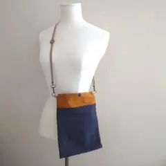 Item thumbnail for item 51468721-0370-429b-aa38-787868e94fc7