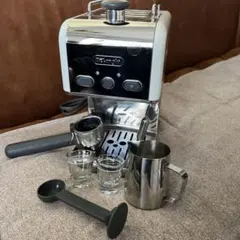 Item thumbnail for item bae5d035-d83c-44f0-be37-d3f490c5c223