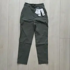新品タグ付き　スゴラクスリムテーパードパンツ
