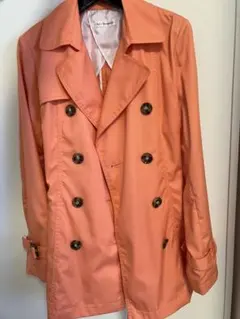 a.v.vトレンチコート