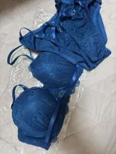 Elegante ブラジャーショーツセット E65 ブルーのサムネイル