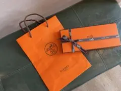 HERMES 【新品 タグ 箱 袋付き】エルメス タオルハンカチ グレー系