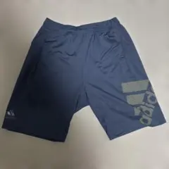 adidas ネイビー ショートパンツ