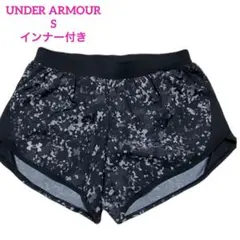 ⭐️アンダーアーマー　ランニングパンツ　ショートパンツ　黒　S＊21
